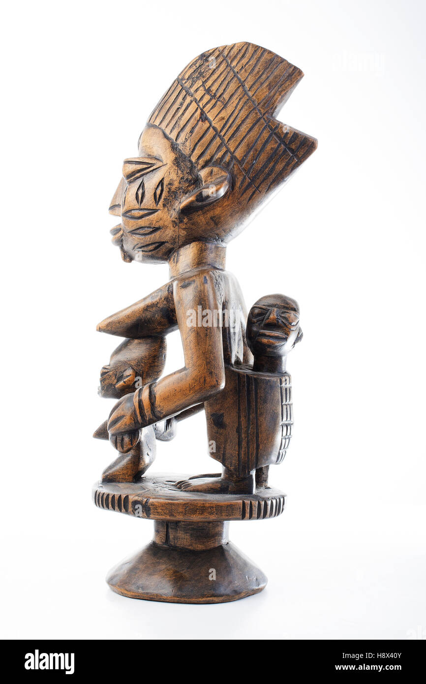 tribez and castlez statue of fertility