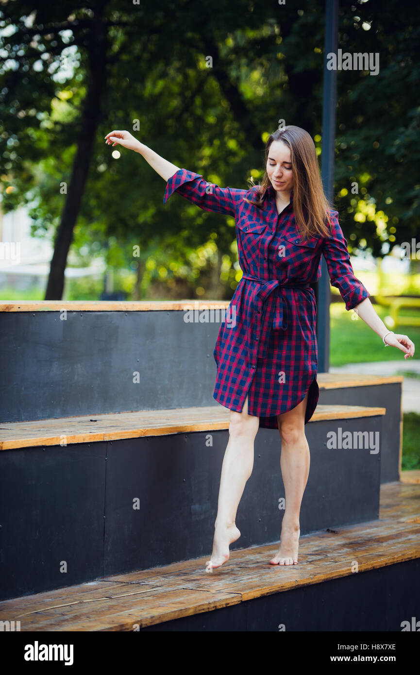 Ballet pirouette young girl hires stock photography and images Alamy