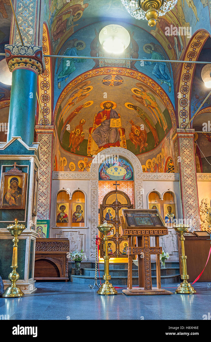 Interior altar st nicholas orthodox hi-res stock photography and images ...