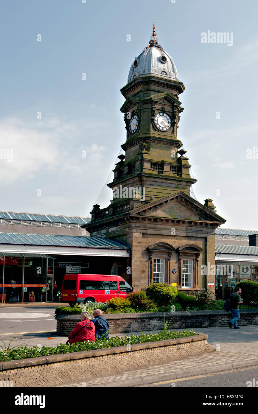 Scarborough Railway Station, North Yorkshire, UK Stock Photo
