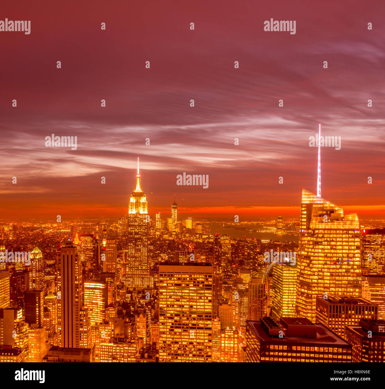 View Of New York Manhattan During Sunset Hours Stock Photo Alamy view-of-new-york-manhattan-during-sunset-hours-stock-photo-alamy
