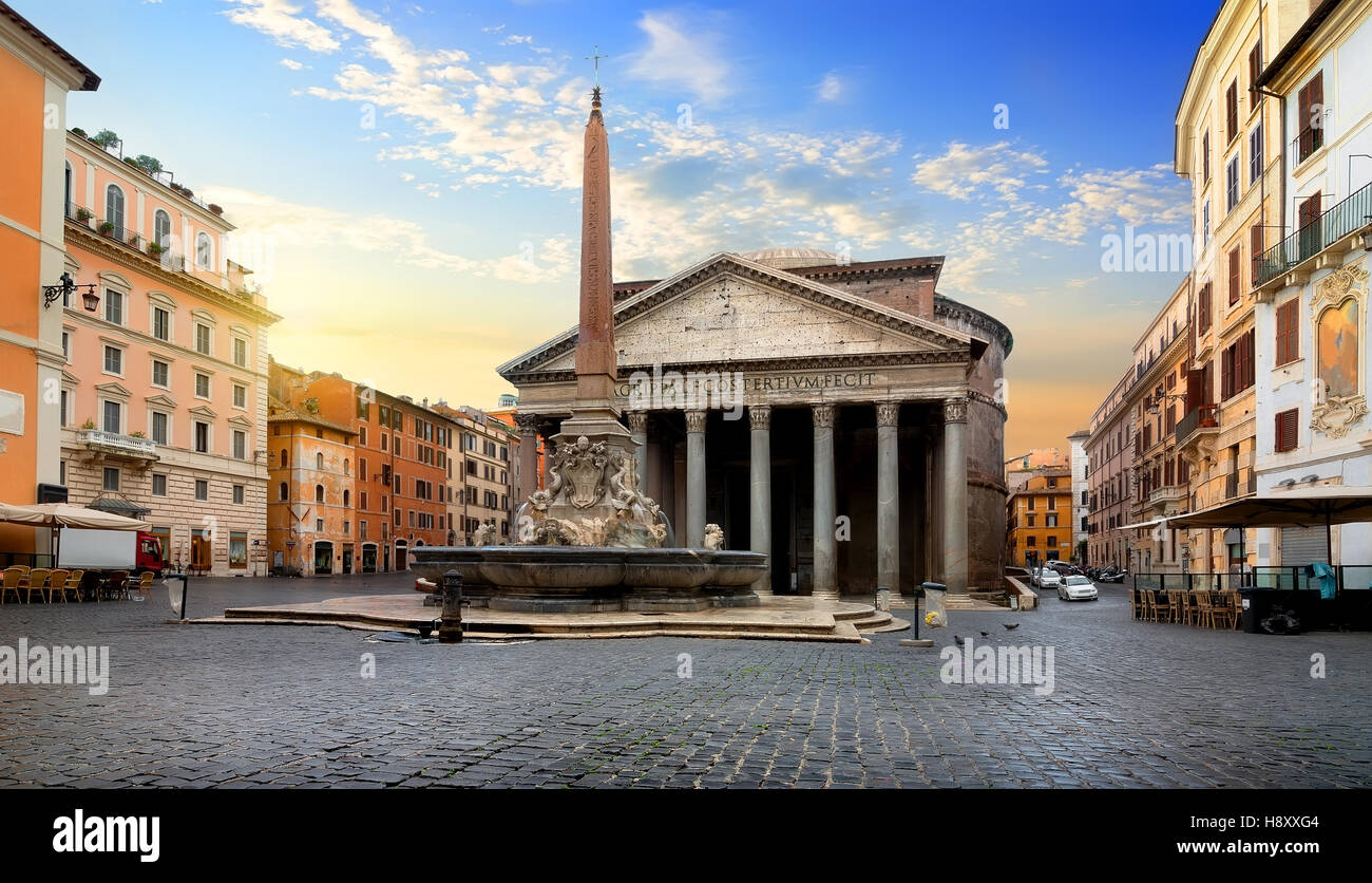 Pantheon and fountain in Rome at sunrise, Italy Stock Photo - Alamy