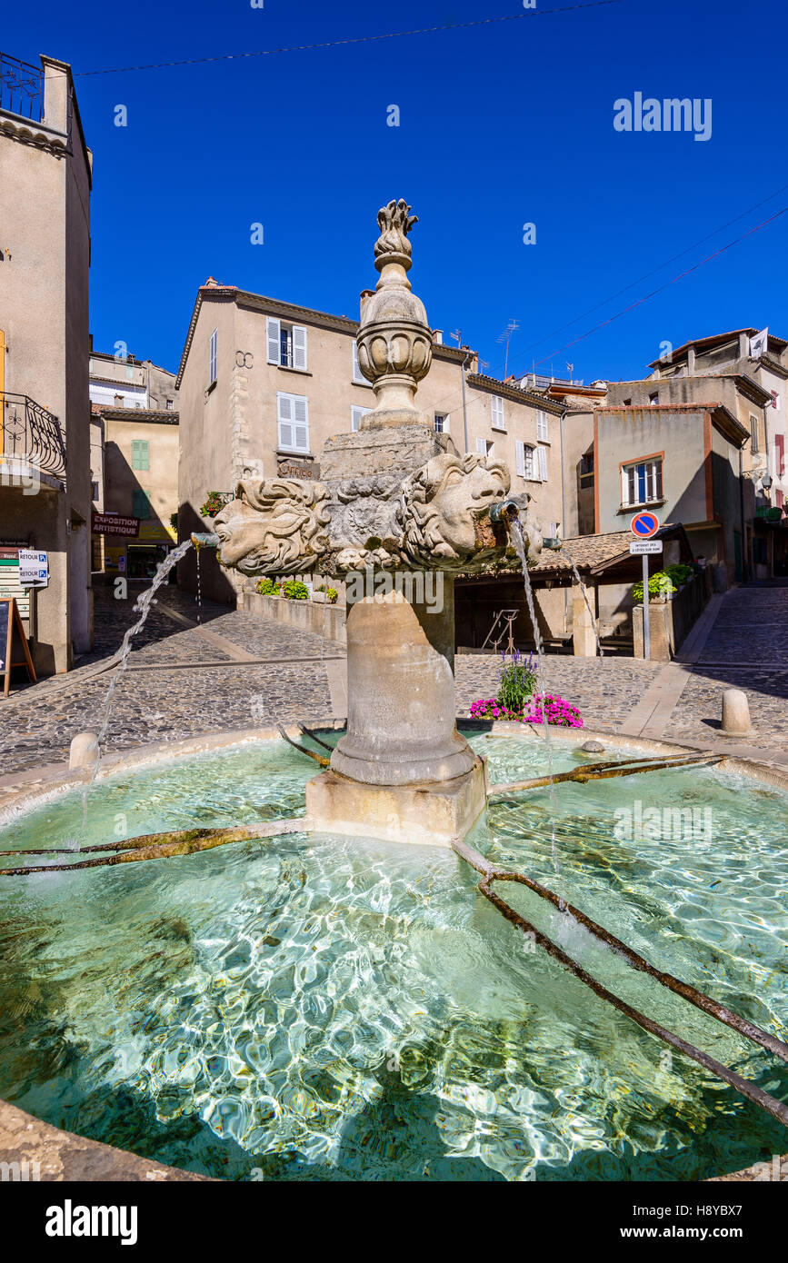 Fontaine Village de Venlensole Haute Provence France Stock Photo