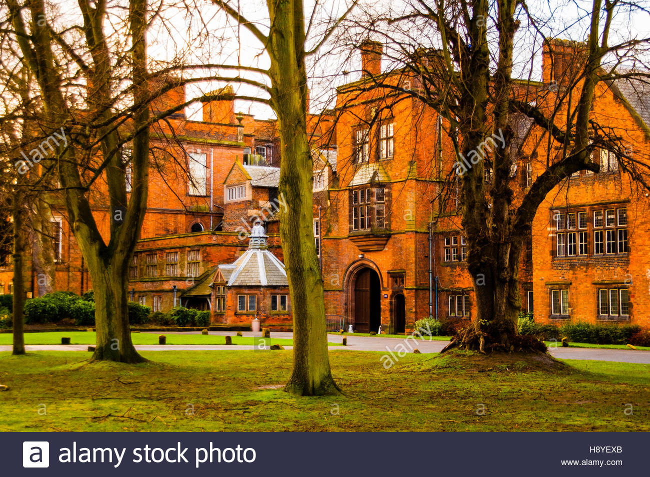 Knowsley Council High Resolution Stock Photography and Images Alamy