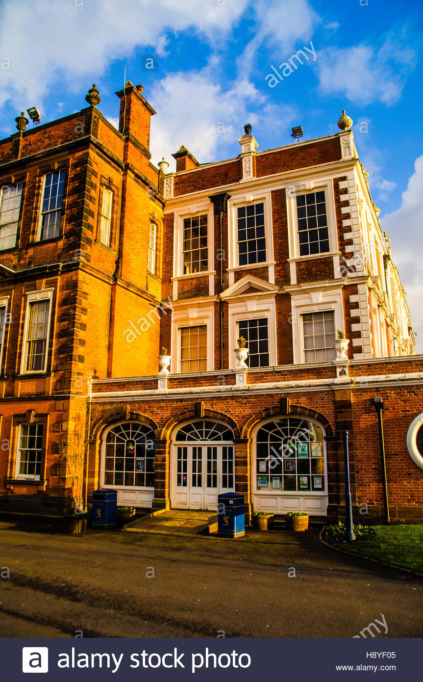 Knowsley Council High Resolution Stock Photography and Images Alamy