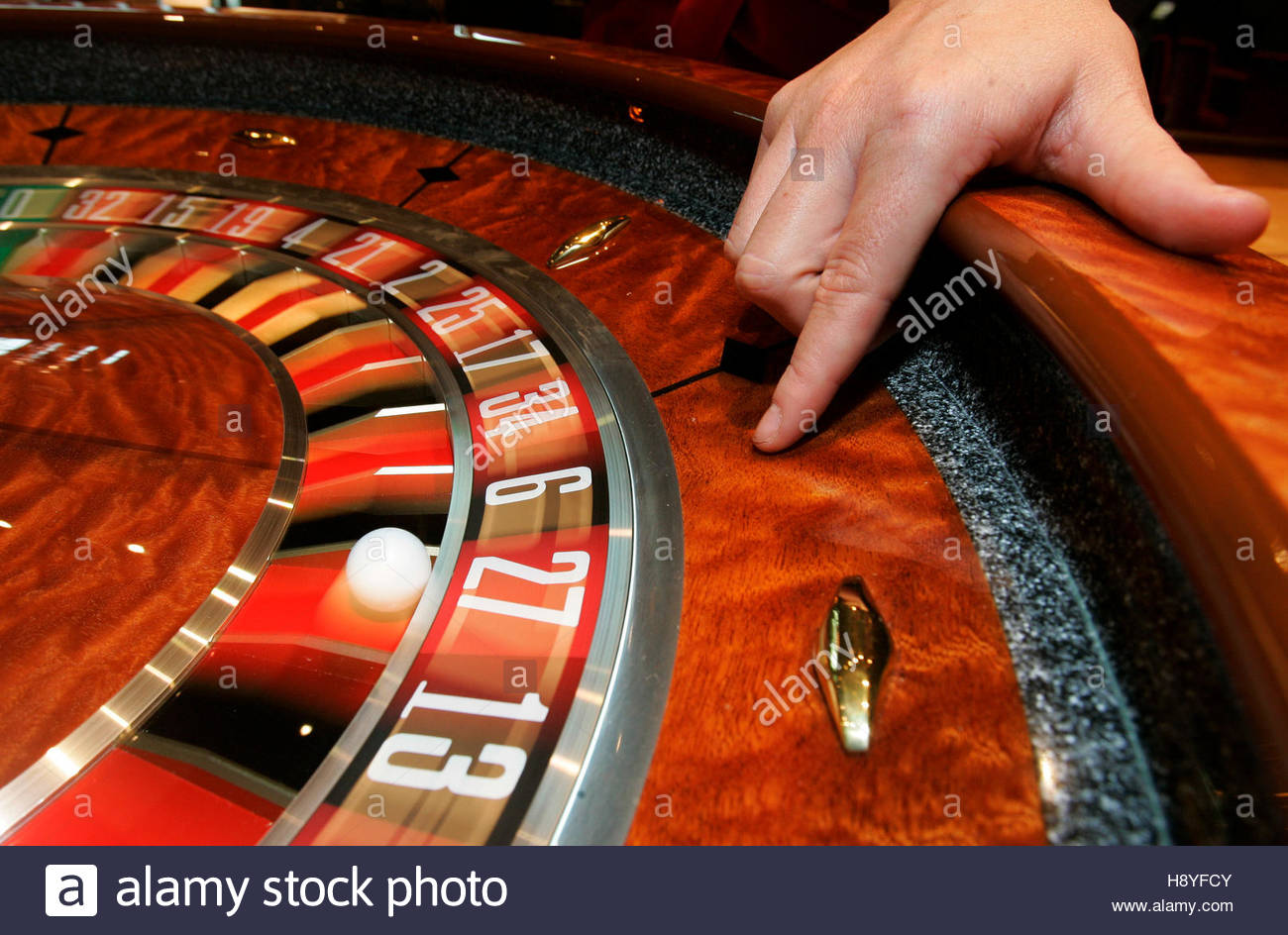 Gambling term let it ride Chinese roulette urban dictionary