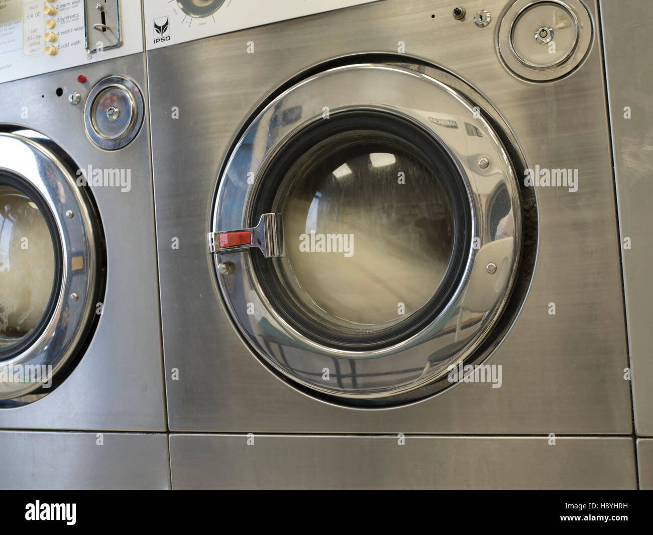 Washing machine laundry suds hires stock photography and images Alamy
