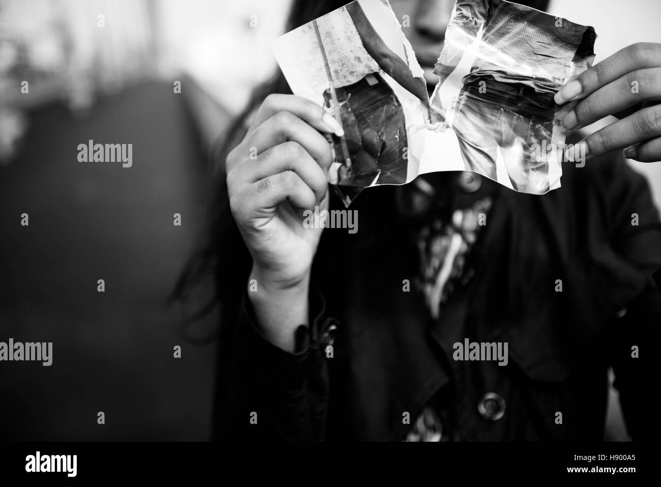 Heartbroken girl hi-res stock photography and images - Alamy