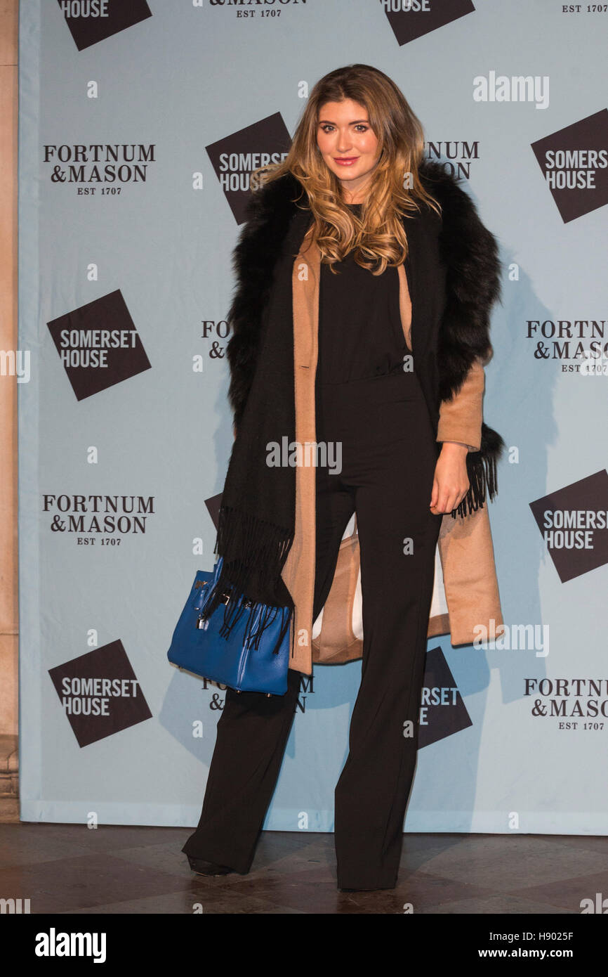 London, UK. 16th November 2016. Pictured: Lauren Hutton. VIPs attend the launch party for Skate at Somerset House with Fortnum & Mason at Somerset House. The ice rink at Somerset House is open from 12 November 2016 to 15 January 2017. Credit:  Bettina Strenske/Alamy Live News Stock Photo