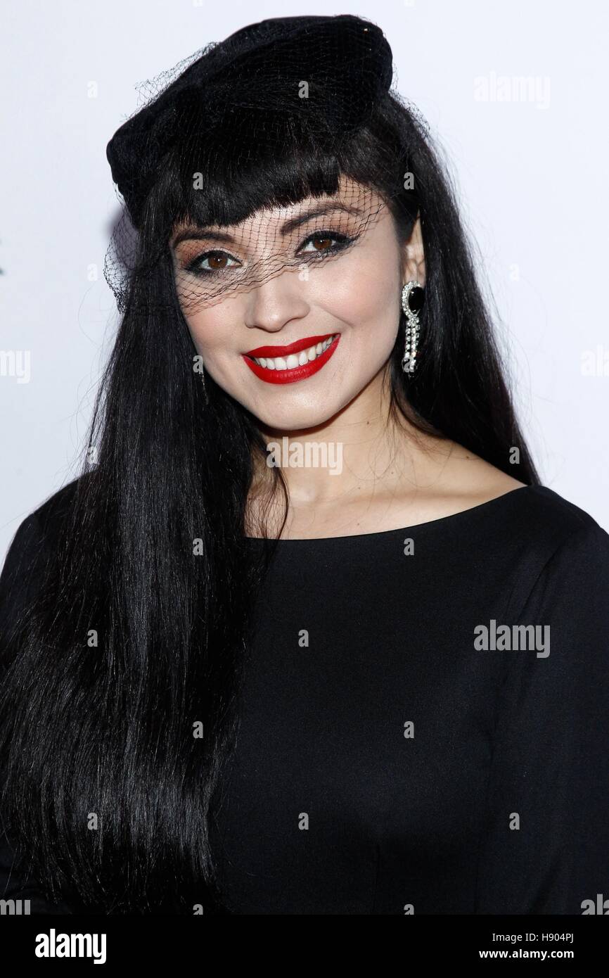 Las Vegas, NV, USA. 16th Nov, 2016. Mon Laferte at arrivals for 2016