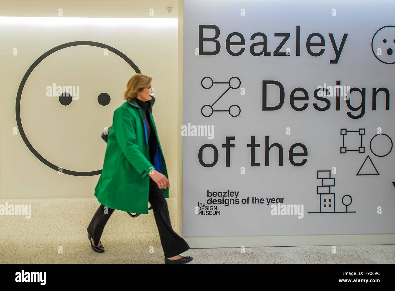 Kensington, London, UK. 17th November, 2016. The Beazley Desins area - The Design Museum has moved to Kensington High Street from its former home as an established London landmark on the banks of the river Thames. The new museum will be devoted to contemporary design and architecture, an international showcase for the many design skills at which Britain excels and a creative centre, promoting innovation and nurturing the next generation of design talent. Credit:  Guy Bell/Alamy Live News Stock Photo