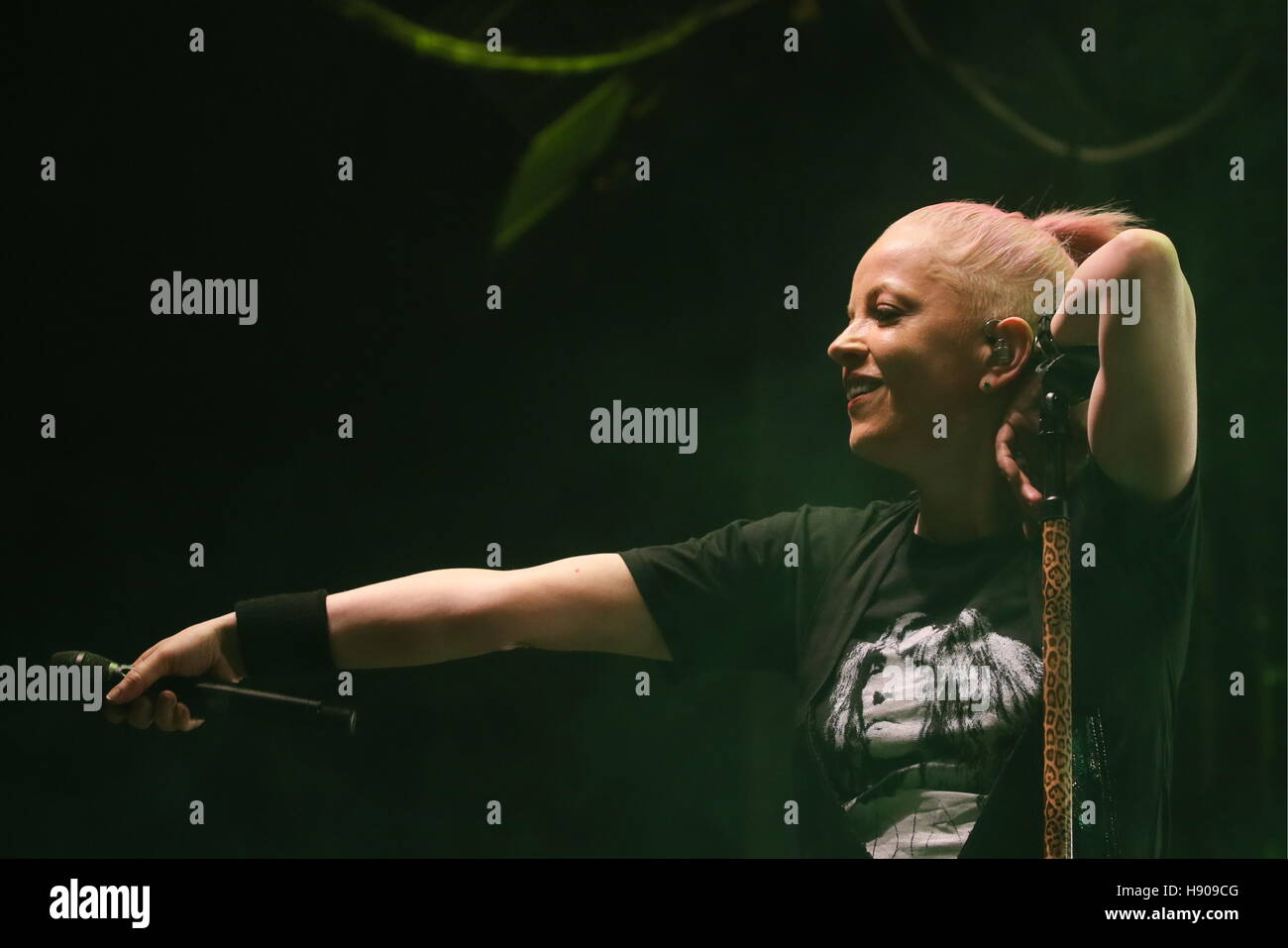 Lead Singer Of Garbage High Resolution Stock Photography and Images Alamy