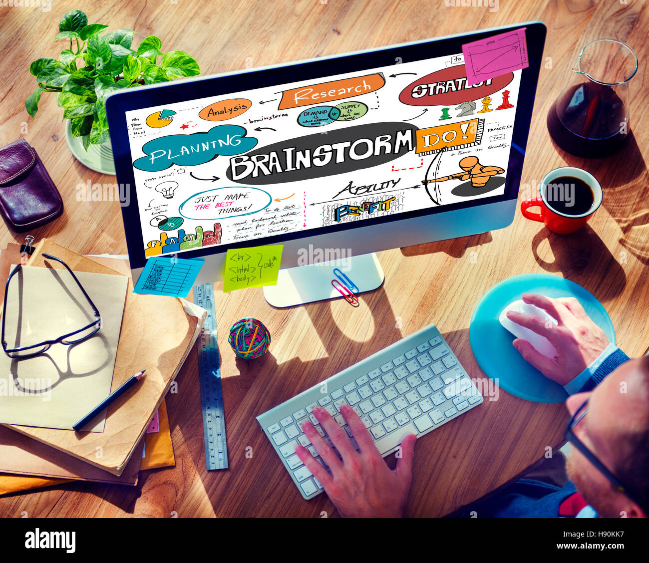 Brainstorming Analysis Planning Sharing Meeting Concept Stock Photo - Alamy