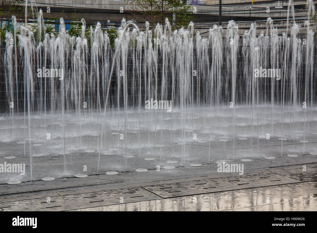 fountain in the park Stock Photo - Alamy