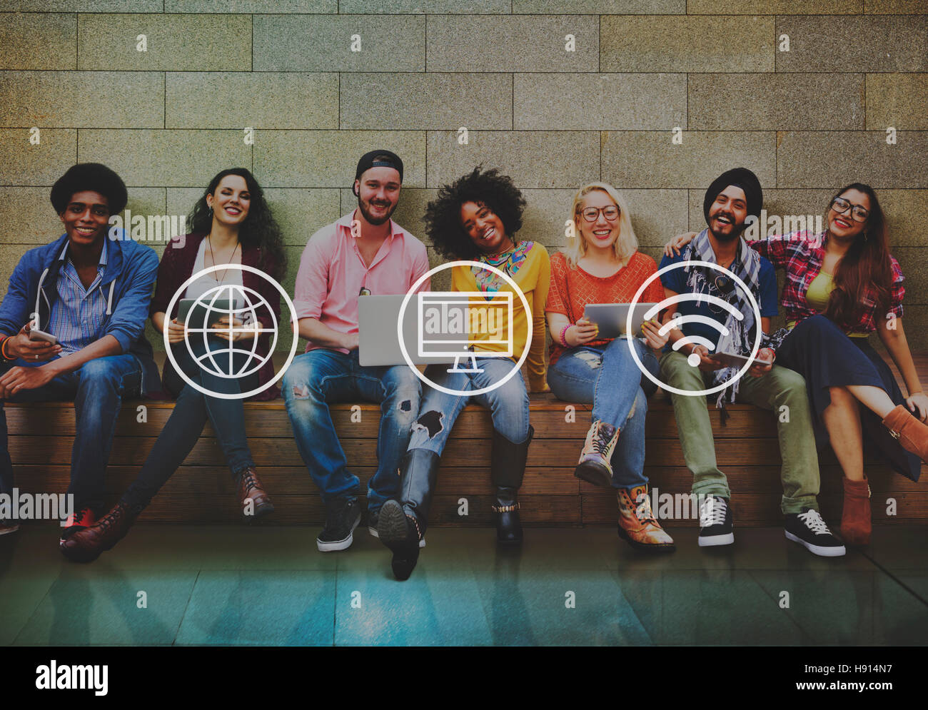 Global Worldwide Digital Modern Connection Concept Stock Photo - Alamy