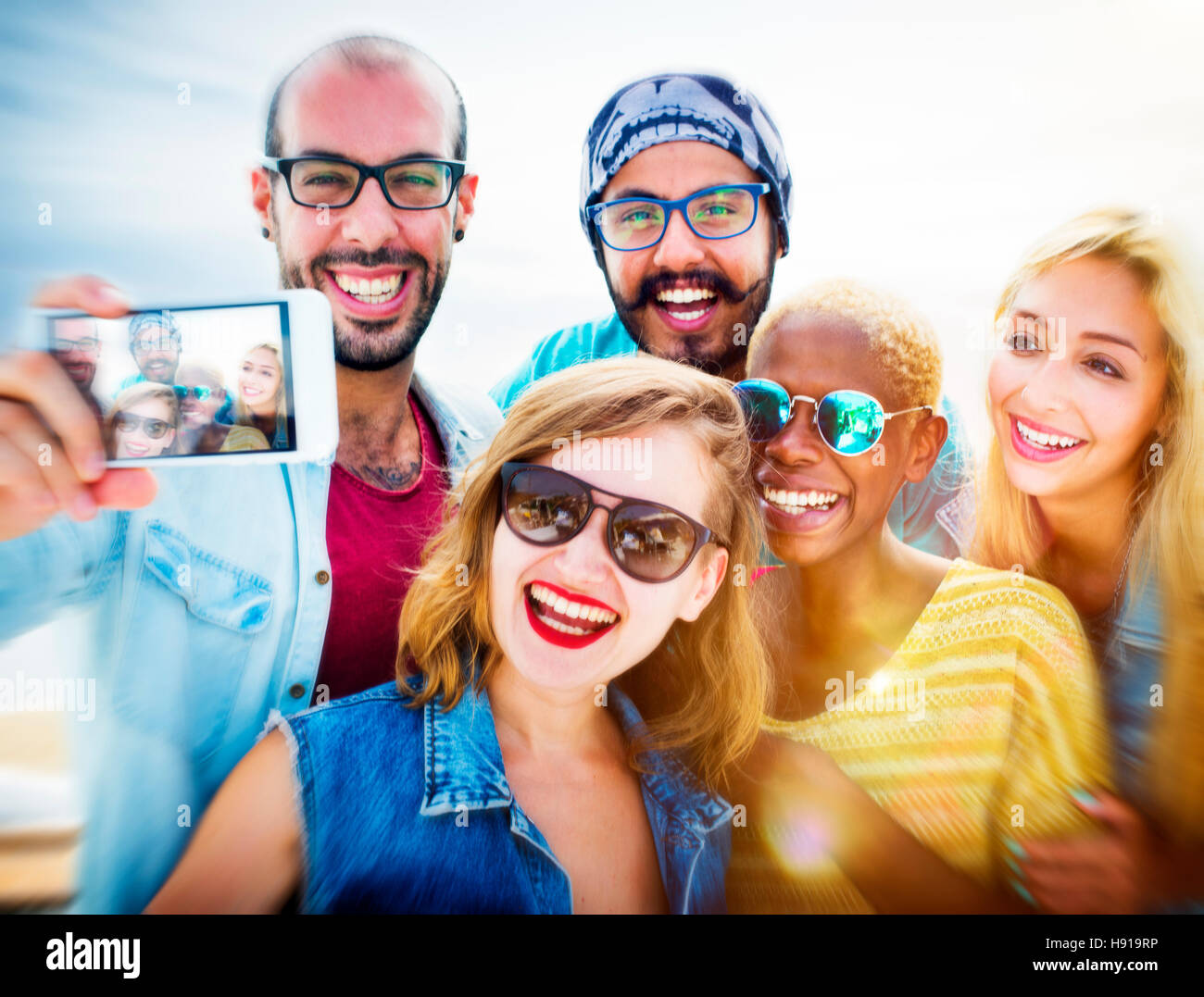 Friendship Selfie Happiness Beach Summer Concept Stock Photo - Alamy