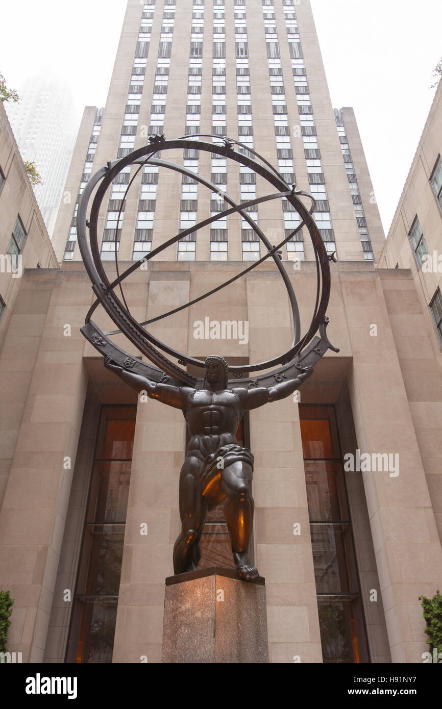 Rockefeller Center Statue of Atlas, Fifth Avenue, Manhattan, New York City, United States of America. Stock Photo