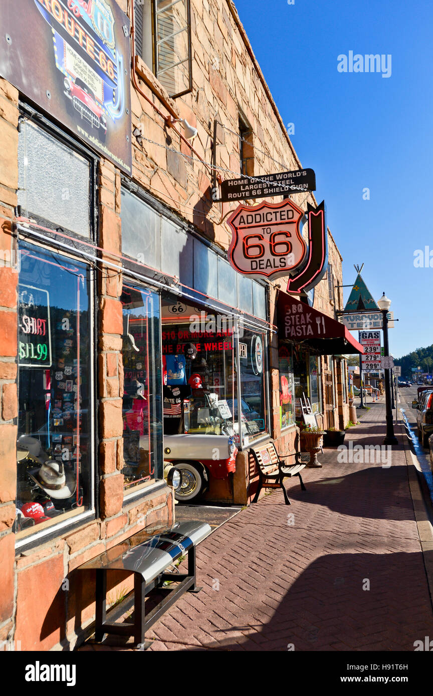 A street scene with souvenir shop in Williams Arizona Stock Photo Alamy