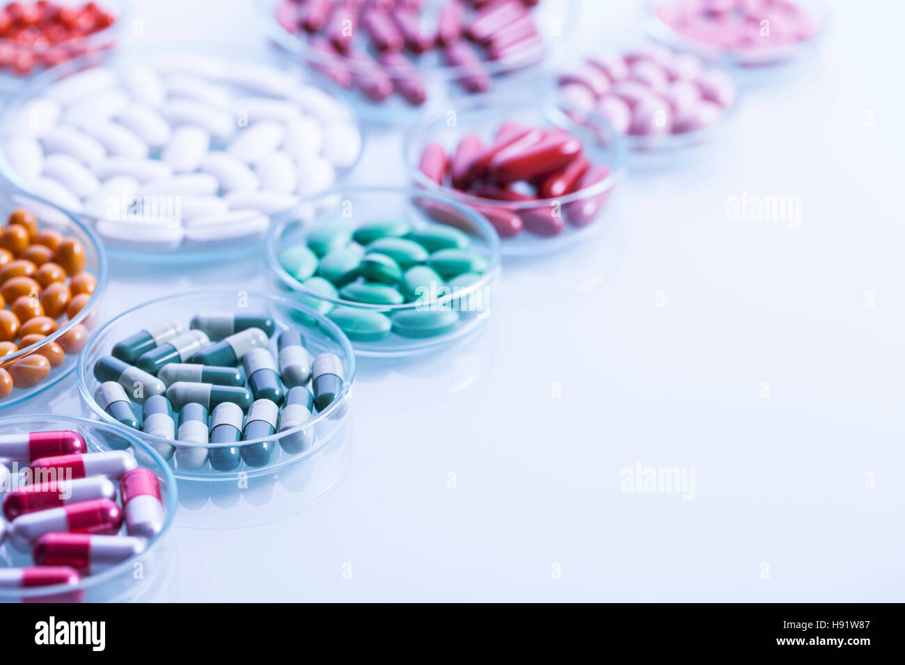 Set of capsules on white background. Studio Shot Stock Photo - Alamy