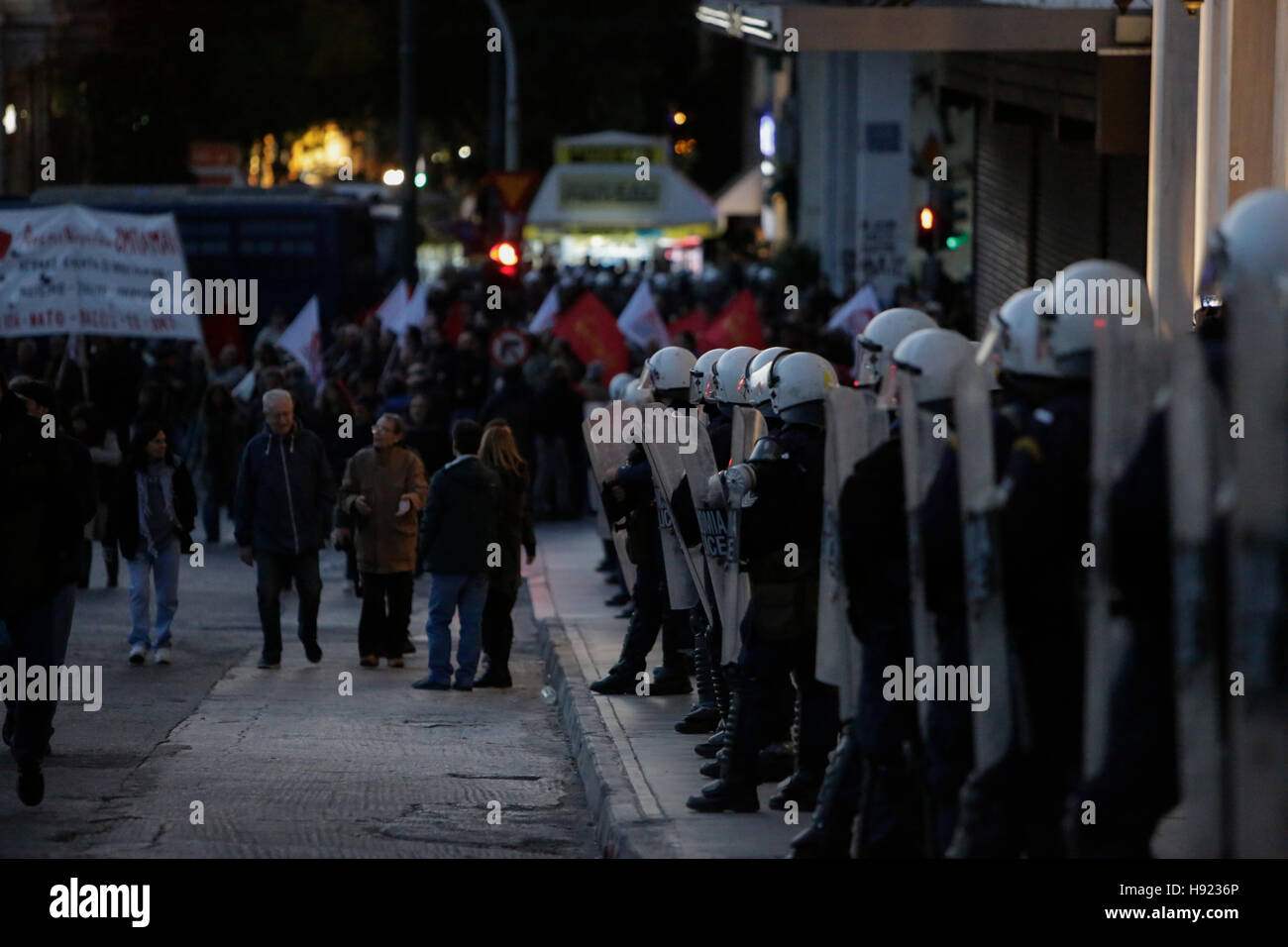 Athens, Greece. 17th Nov, 2016. Riot police officers stand in a long ...