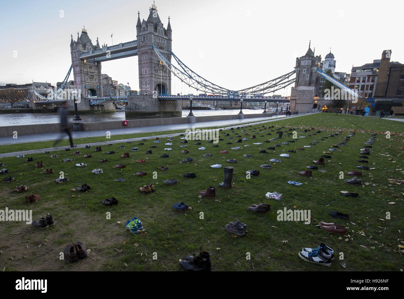 Tower bridge shoes sale