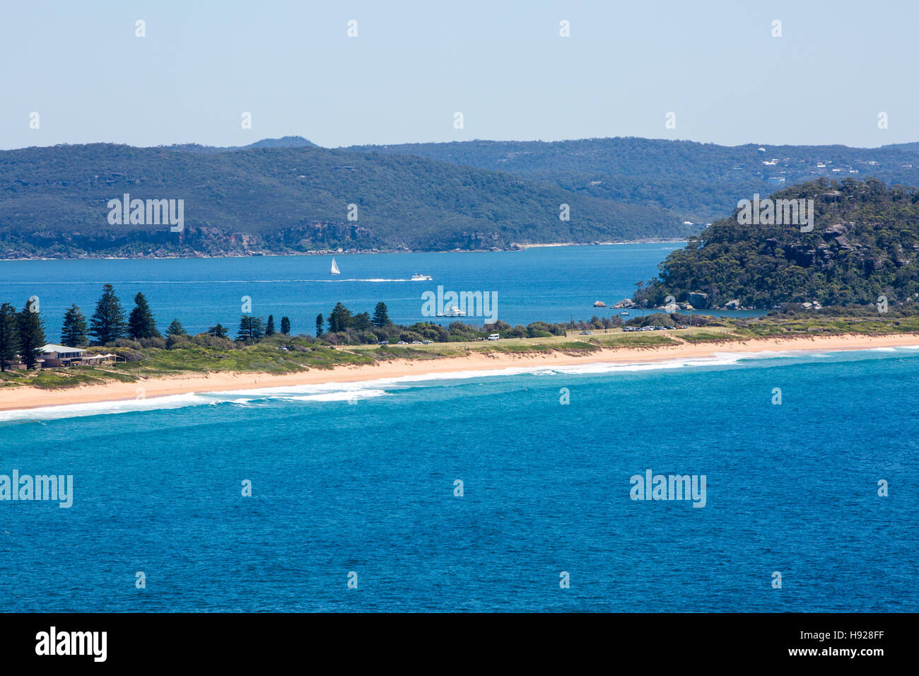 Looking down on Palm Beach and Tasman sea, with pittwater bay in the ...
