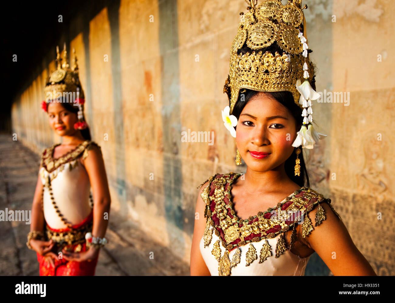 Traditional Aspara Dancers Siem Reap Concept Stock Photo - Alamy