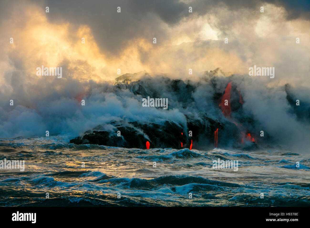 Lava Boat Tour, Kilauea Volcano, HVNP. Island of Hawaii, Hawaii Stock