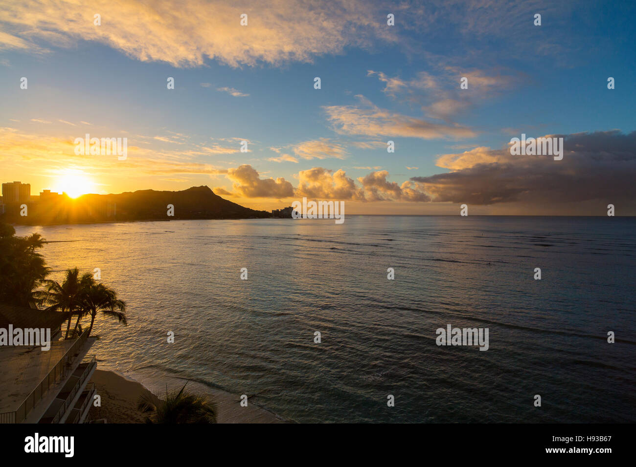 Sunrise, Diamond Head, Waikiki Beach, Oahu, Hawaii Stock Photo Alamy