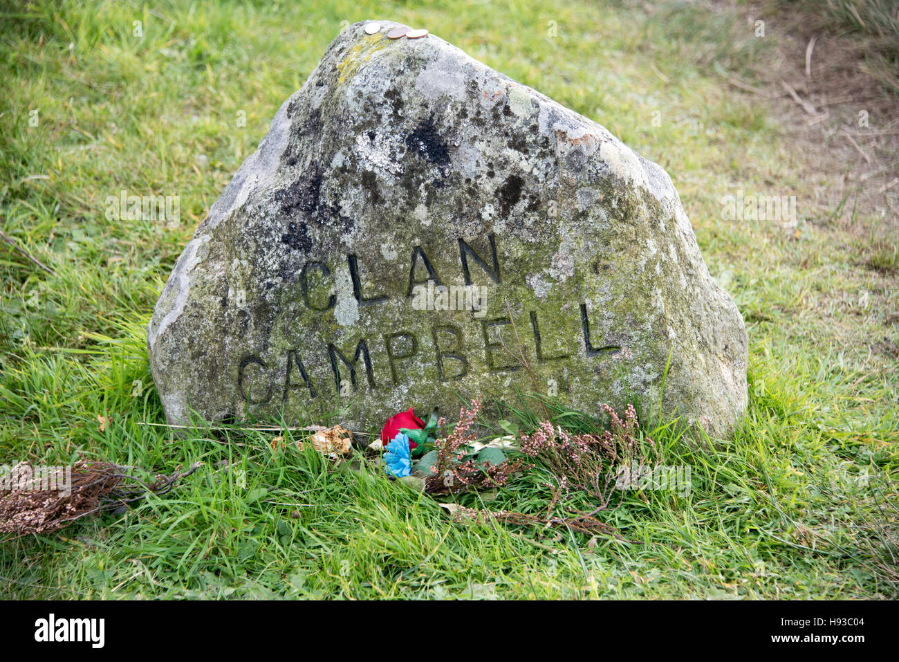 battle-of-culloden-clan-memorial-stone-marker-clan-campbell-stock