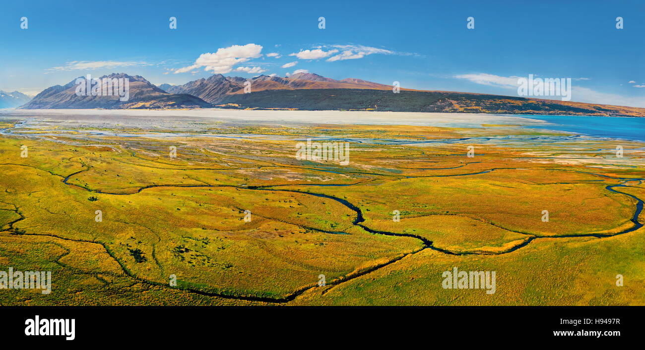 Tasman River flowing into Lake Pukaki, Mount Cook National Park, New