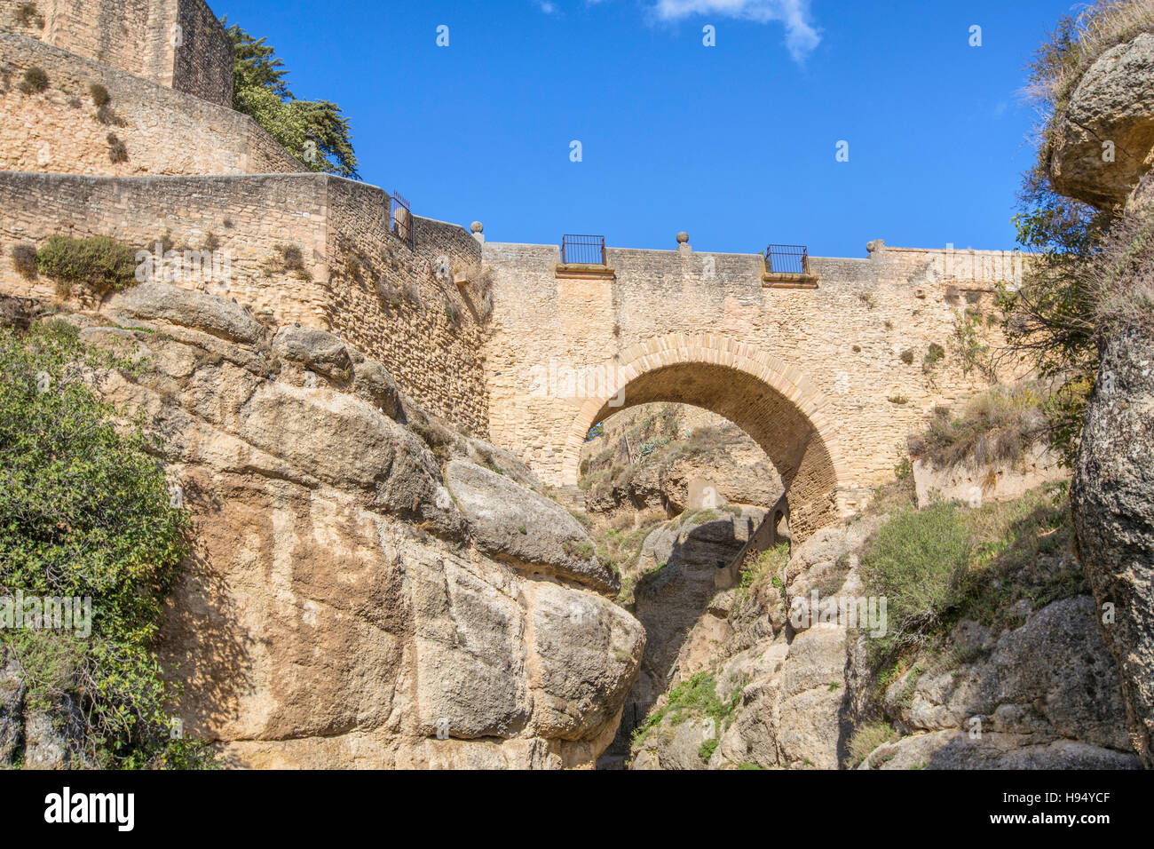 Puente Viejo bridge in Ronda, Andalusia, Spain Stock Photo