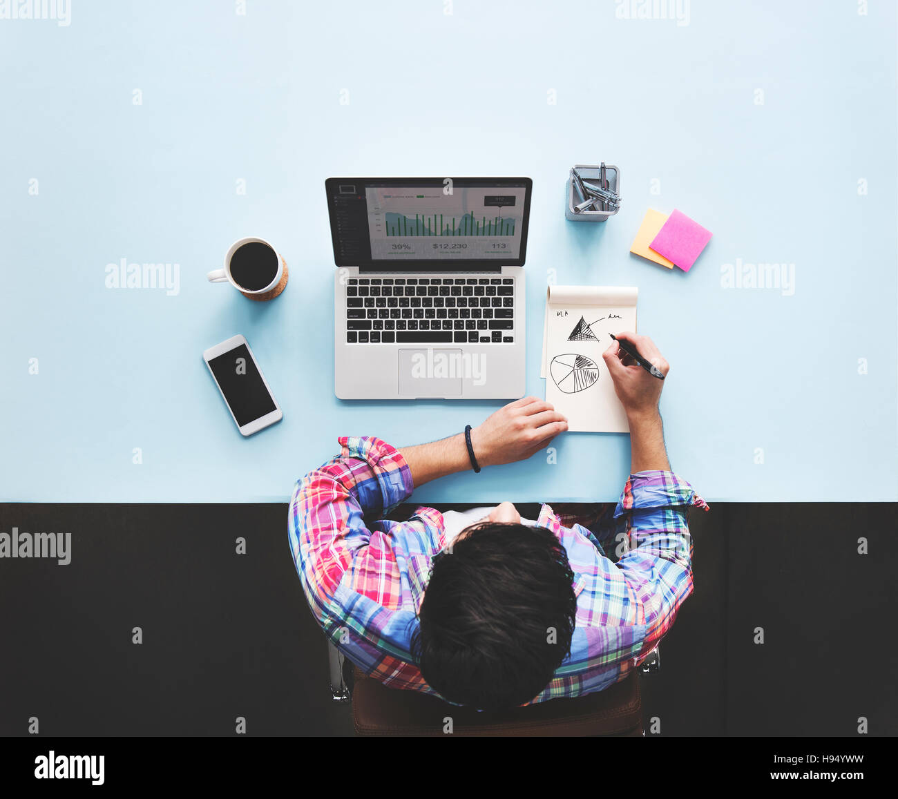 Computer Laptop Research Working Desk Concept Stock Photo - Alamy