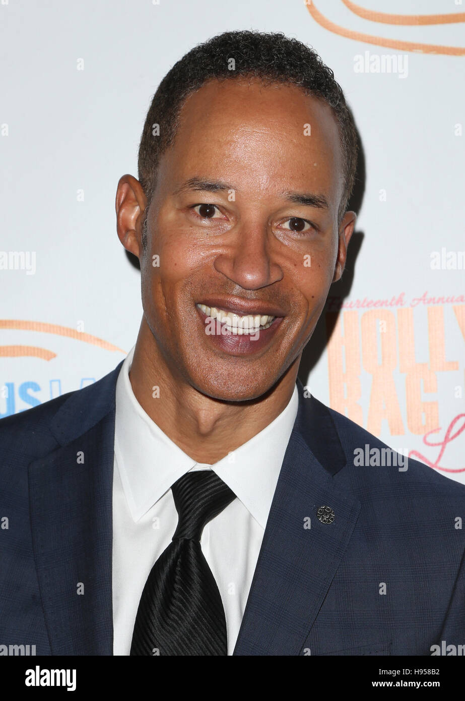 Beverly Hills, CA. 18th Nov, 2016. Jon Kelley, At 14th Annual Lupus LA Hollywood Bag Ladies Luncheon At The Beverly Hilton Hotel, California on November 12, 2016. © Faye Sadou/Media Punch/Alamy Live News Stock Photo