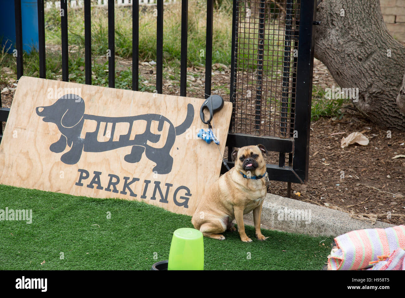 Place to tie up hires stock photography and images Alamy