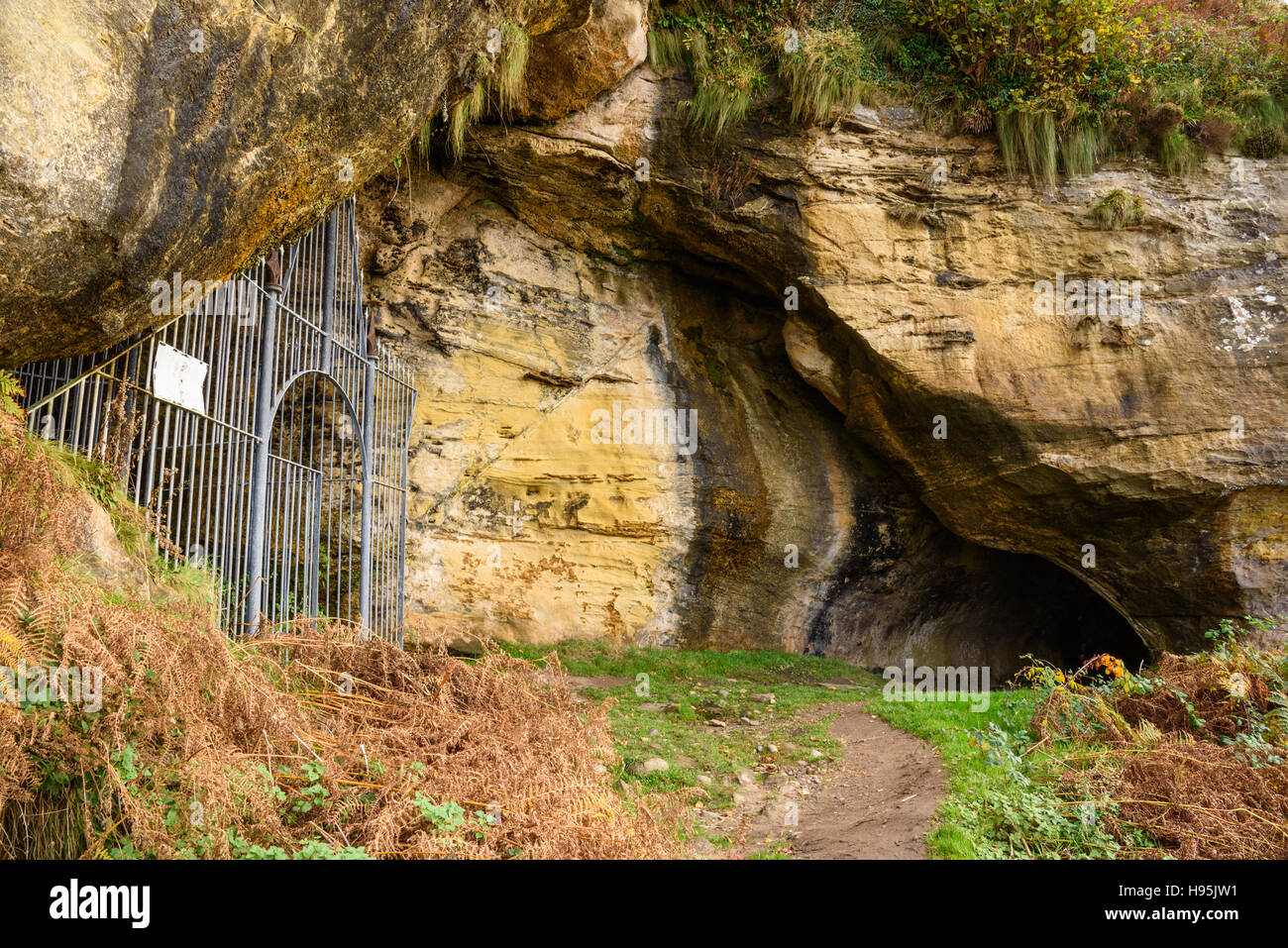 Kings Cave, near Blackwaterfoot, Isle of Arran, North Ayrshire, Scotland Stock Photo