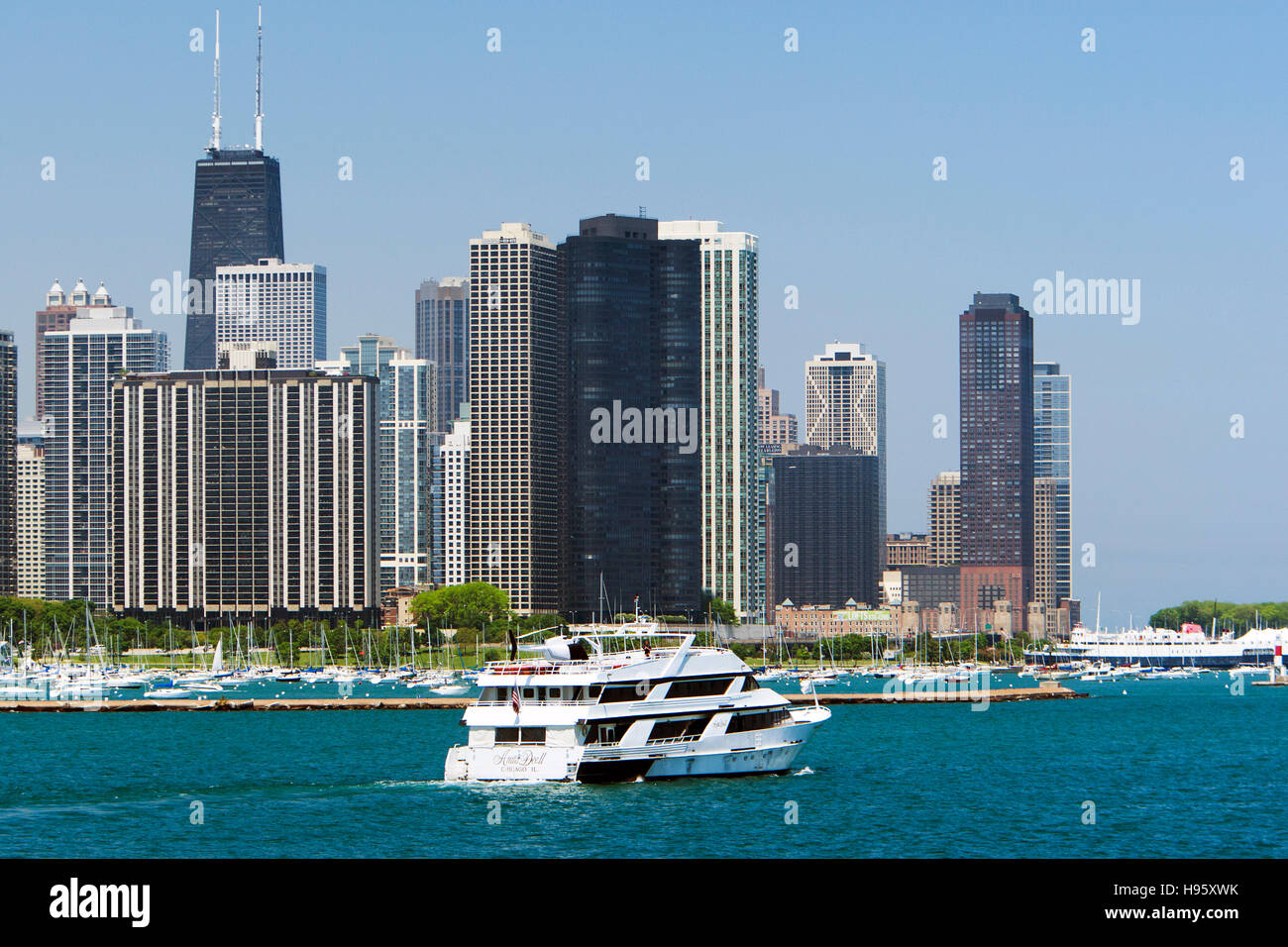 Skyline and Lake Michigan Chicago Illinois USA Stock Photo - Alamy