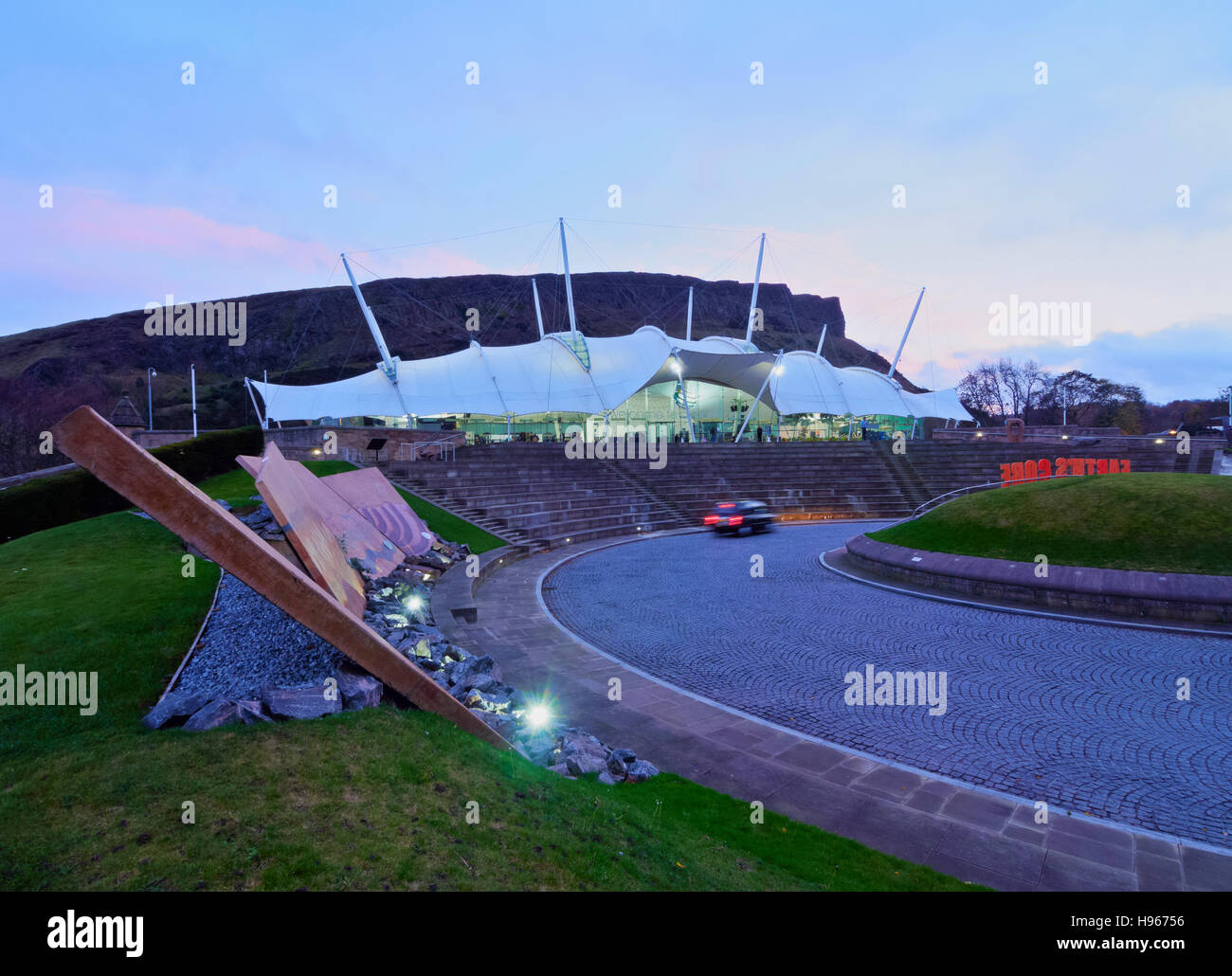 UK, Scotland, Edinburgh, Holyrood Neighbourhood, Twilight view of Our Dynamic Earth. Stock Photo