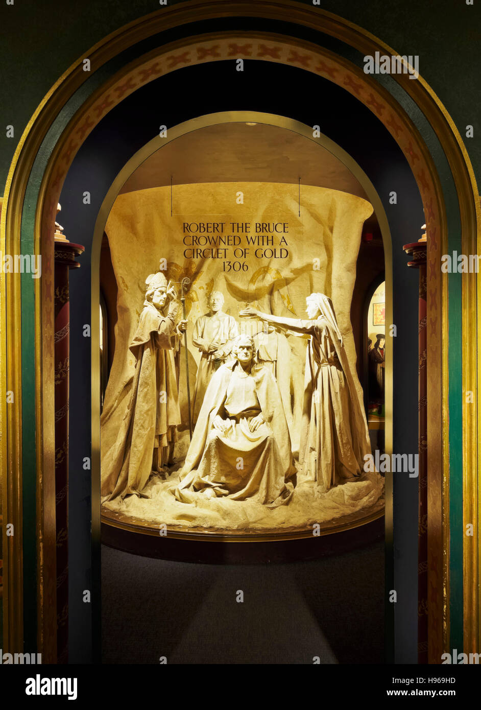 Edinburgh honours of scotland crown hires stock photography and images Alamy