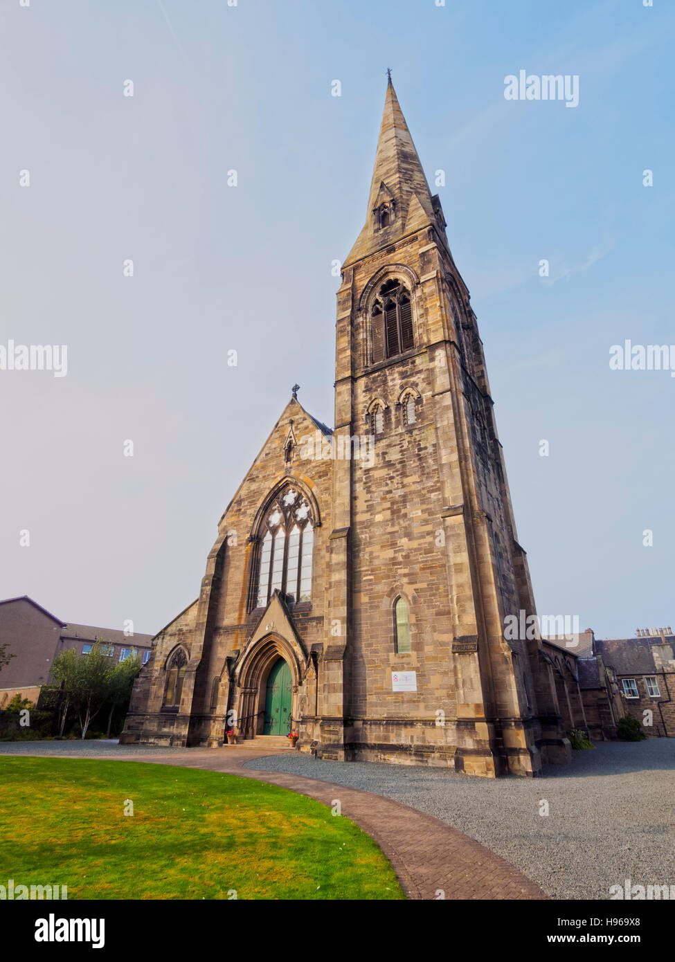 Edinburgh church of scotland hi-res stock photography and images - Alamy