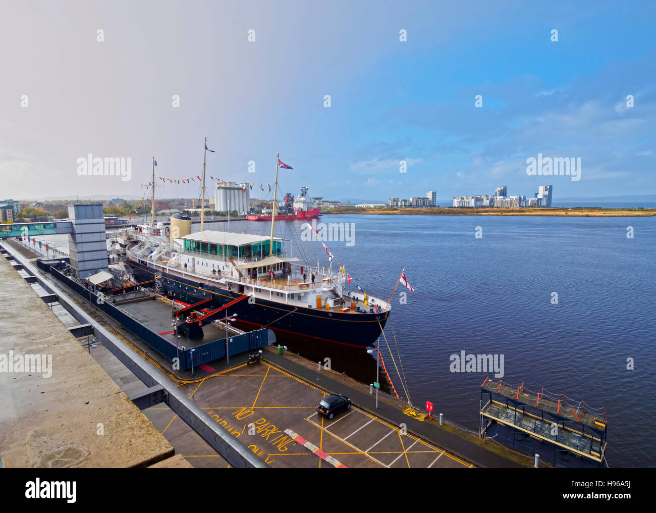 UK, Scotland, Lothian, Edinburgh, Leith, Ocean Terminal, View of the
