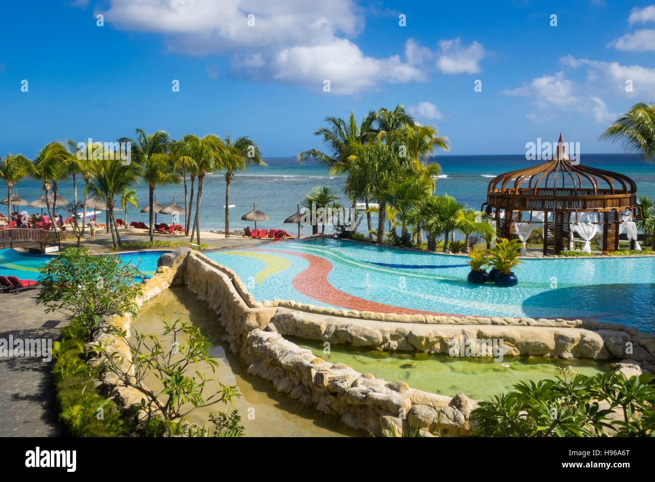 Swimming pools and beachfront of Le Meriden Ile Maurice hotel, Pointe