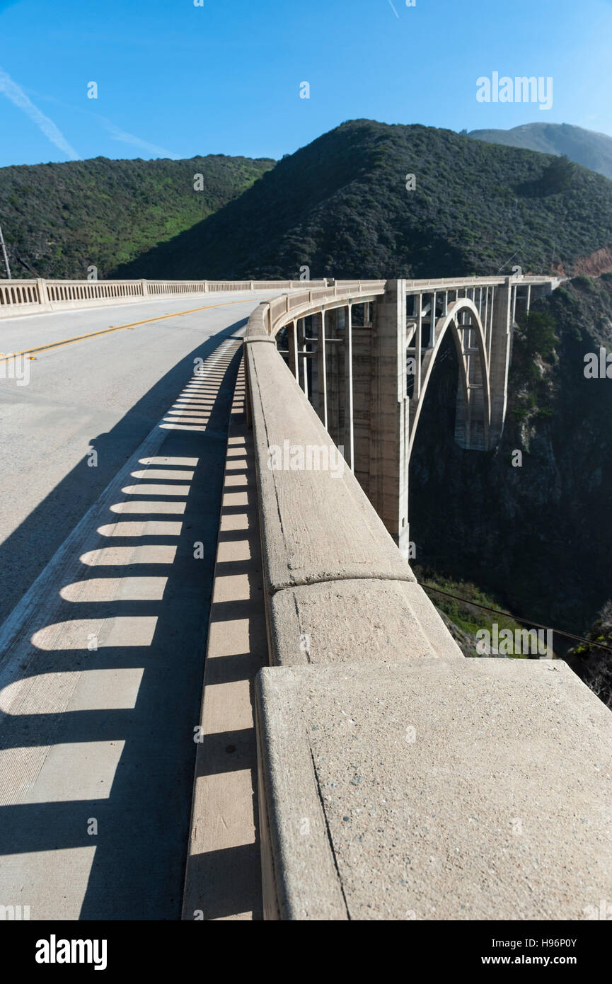 Coast road, Bixby Bridge, Big Sur, Highway 1, Pacific Coast, California, USA Stock Photo