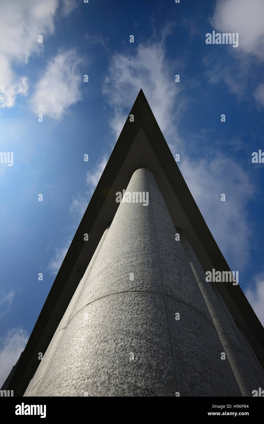 Angular structure hi-res stock photography and images - Alamy