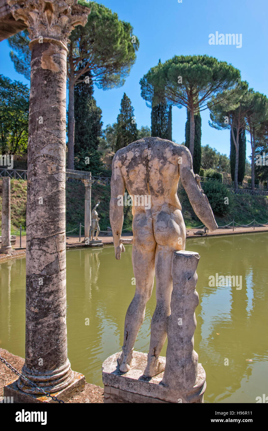 The pool, Canopo, in Hadrian's Villa, Tivoli, Italy Stock Photo