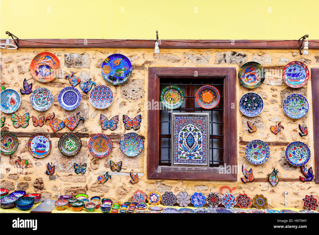Hand made street art hi-res stock photography and images - Alamy