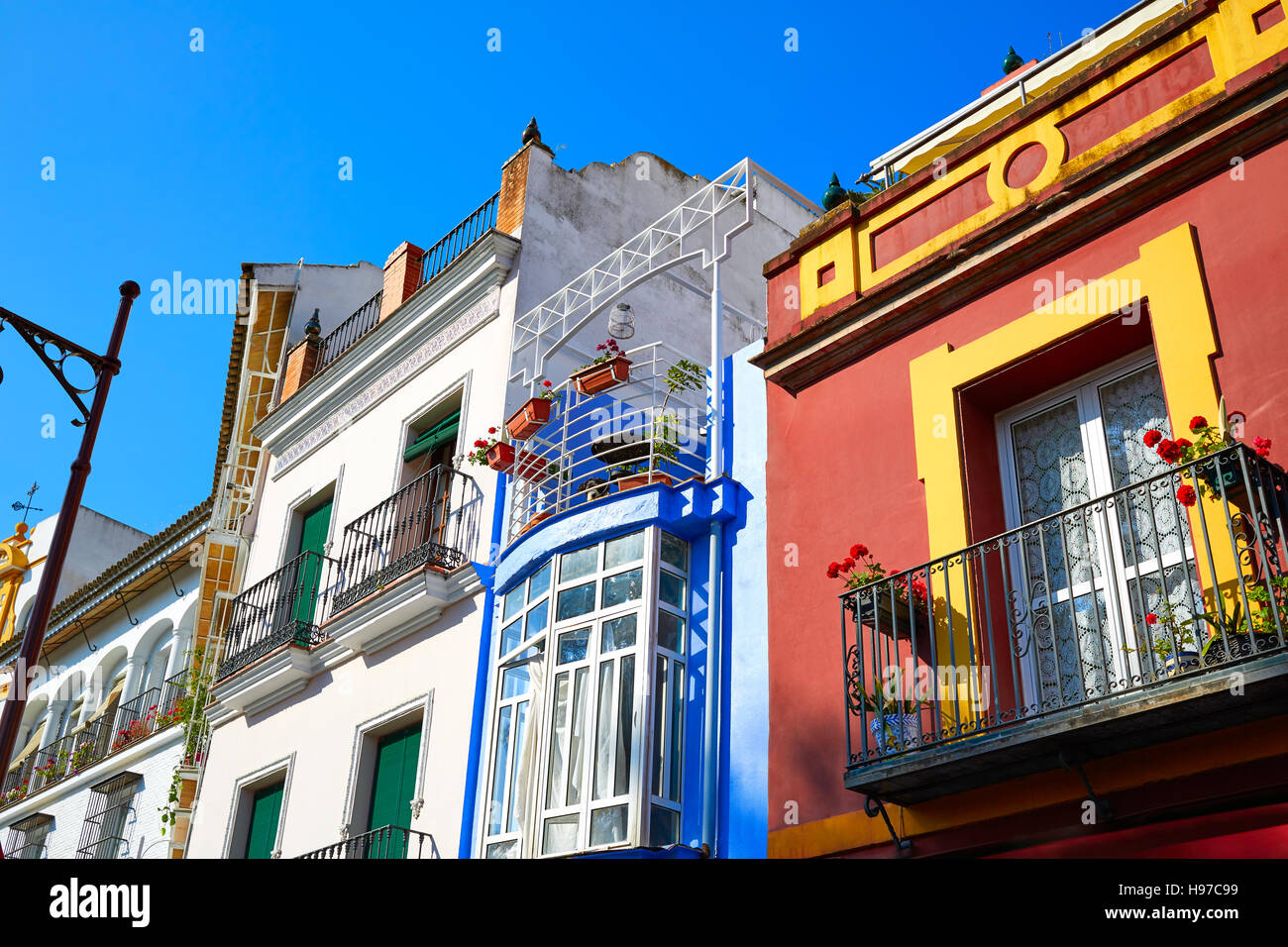 Barrio de triana sevilla hi-res stock photography and images - Alamy