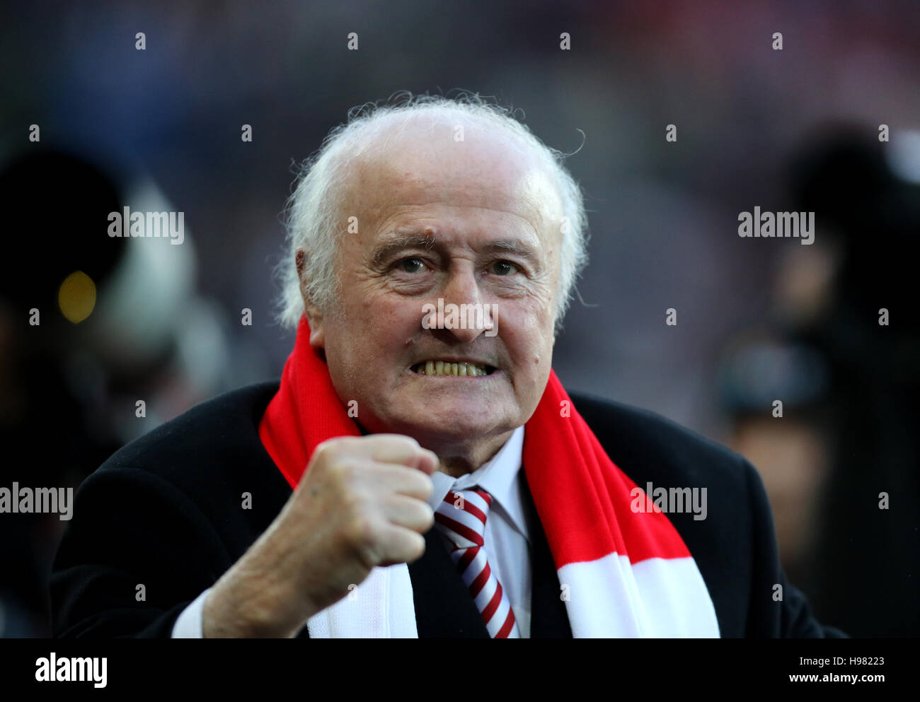 Charlie hurley sunderland hires stock photography and images Alamy