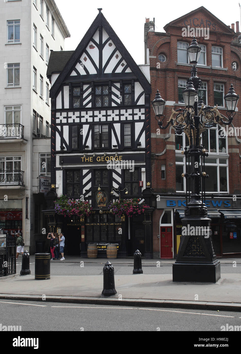 The George Pub in Fleet Street, old half-timbered house, built in 1723, London, United Kingdom, Europe Stock Photo