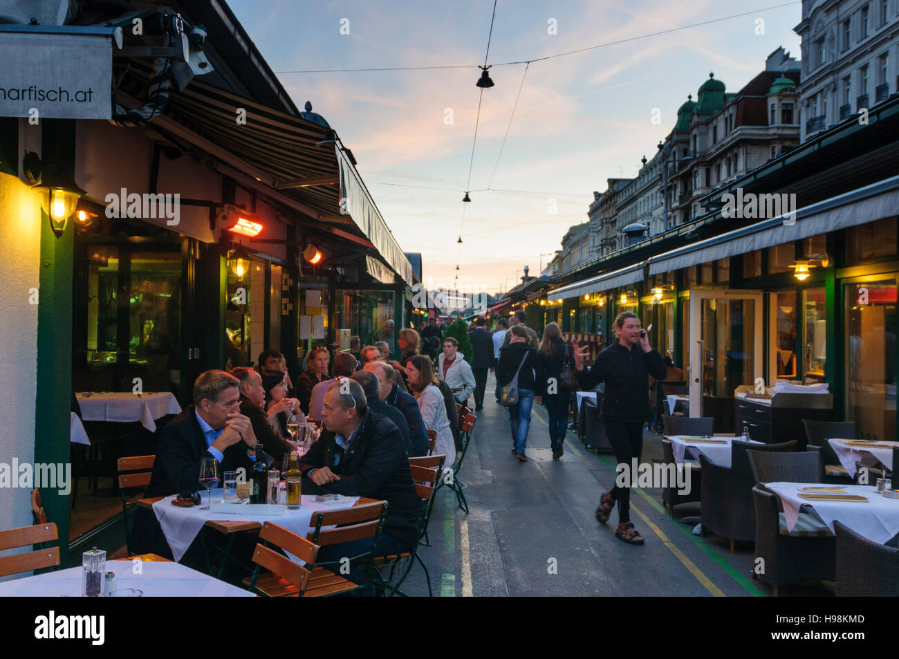 Naschmarkt vienna night hi-res stock photography and images - Alamy